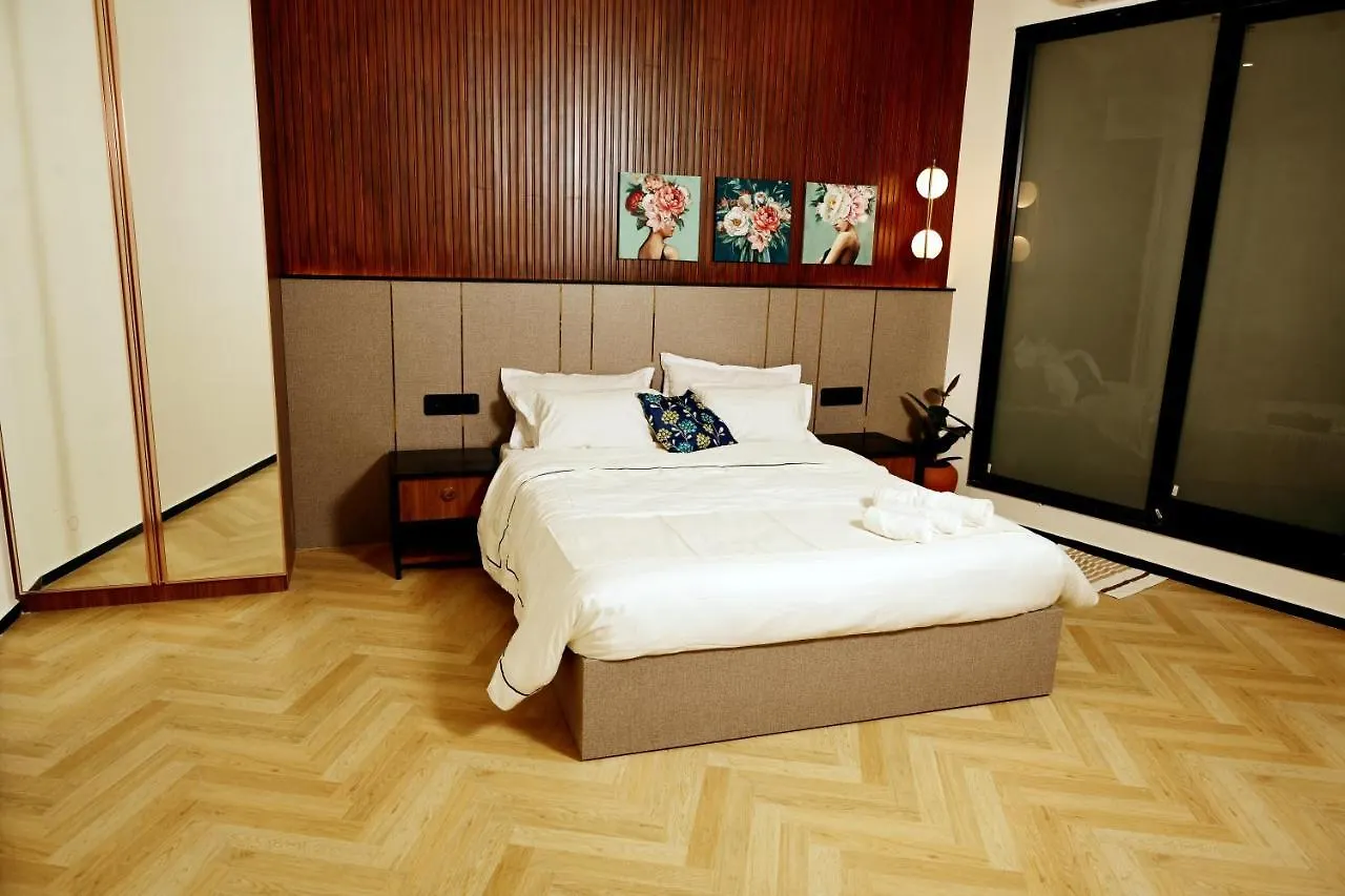 מייזור Mariah Boutique Hotel